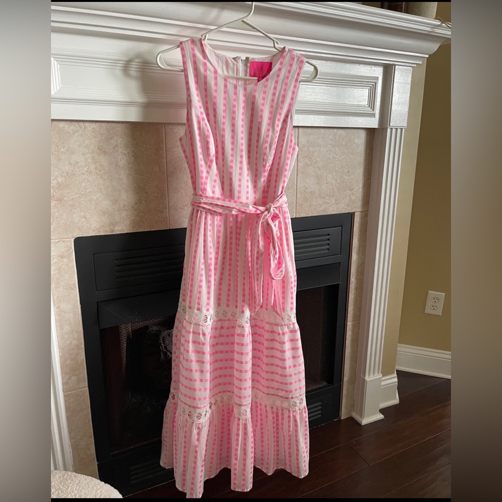 Lily from last summer! Paid $225 and only wore a couple times!